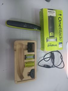 Б/в Тример електричний Philips oneblade qp2824/20 01-200861122