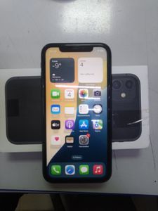 Б/у Мобильный телефон Apple iphone 11 128gb 01-200865875