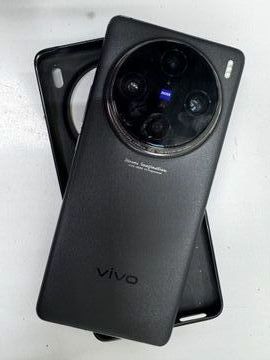 Б/в Мобільний телефон Vivo x100 pro 16/512gb 01-200866938
