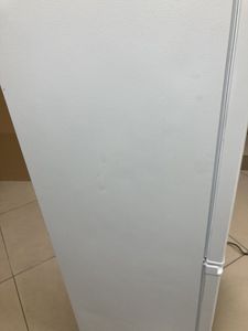 Б/в Холодильник з морозильною камерою Grifon dfn-180w 01-200880152