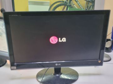 Б/в Монітор Lg flatron e2240s 01-200849139