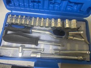 Б/в Набір автоінструментів New Tools 46 шт 16-000273912