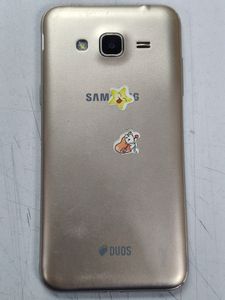 Б/в Мобільний телефон Samsung galaxy j3 2016 j320h 01-200902769