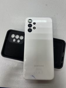 Б/в Мобільний телефон Samsung galaxy a13 3/32gb 01-200907088