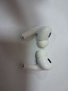 Б/в Навушники Apple airpods pro 2nd generation with magsafe charging case usb-c 01-200872116