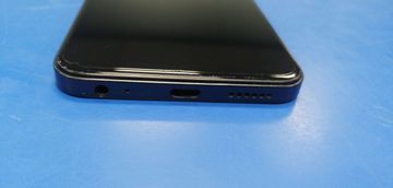 Б/в Мобільний телефон Tecno spark 30c kl5n 6/128gb 01-200910278