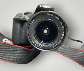 Б/в Фотоапарат Canon eos 1200d kit ef-s 18-55mm f/3,5-5,6 ii 01-200904026