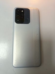 Б/в Мобільний телефон Tecno spark 8c kg5n 4/64gb 01-200913800