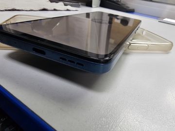 Б/у Мобільний телефон Motorola moto g06 power 4/256gb 01-200908173