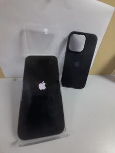 Б/в Мобільний телефон Apple iphone 15 pro 128gb 01-200915023