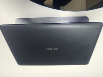 Б/в Ноутбук Asus 15/pentium 4417u ddr4/8gb ddr4/hdd *відсутній/ssd 240 gb/*інтегрована 01-200922263