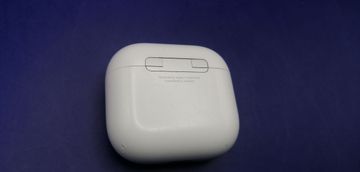 Б/в Навушники Apple airpods 4 with active noise cancellation 01-200923449