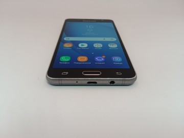 Б/в Мобільний телефон Samsung galaxy j5 j510h 01-200939162