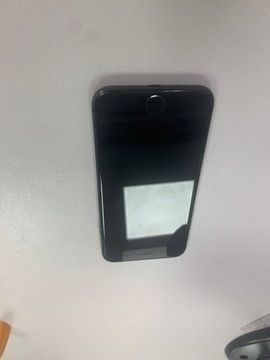 Б/в Мобільний телефон Apple iphone 8 64gb 01-200940617
