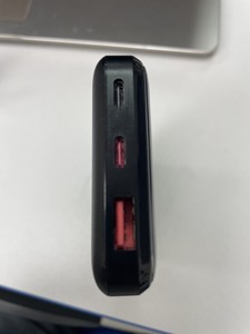 Б/в Зовнішній акумулятор Grunhelm 10000 mah gp-10qc 01-200966309