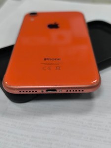 Б/в Мобільний телефон Apple iphone xr 64gb 01-200901154
