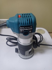 Б/в Фрезер Makita rt0700c 01-200967969