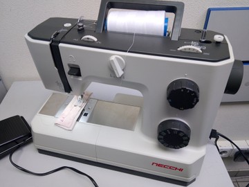 Б/в Швейна машина Necchi q132a 01-200971997