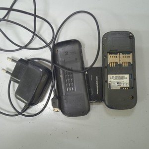 Б/в Мобільний телефон Samsung e1202i 01-200974476