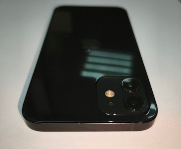 Б/в Мобільний телефон Apple iphone 12 64gb 01-200975620