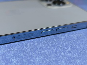 Б/в Мобільний телефон Apple iphone 13 pro max 128gb 01-201024118