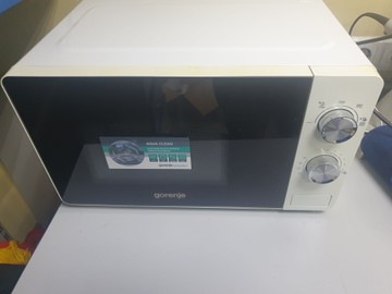 Б/в Мікрохвильова піч Gorenje mo20e1w 01-201021360