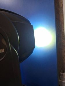 01-200228136: Ying Wei stage zoom 575