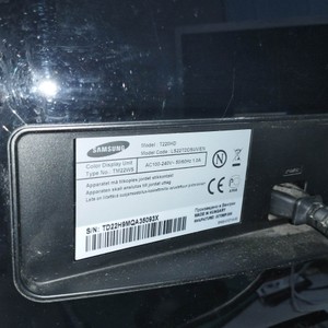 Б/у Монитор Samsung syncmaster t220hd 01-201041113