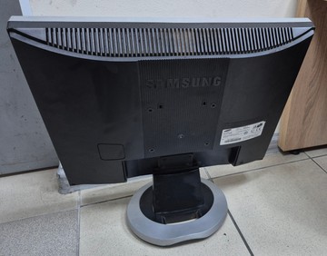 Б/в Монітор Samsung syncmaster 913n 01-201050374