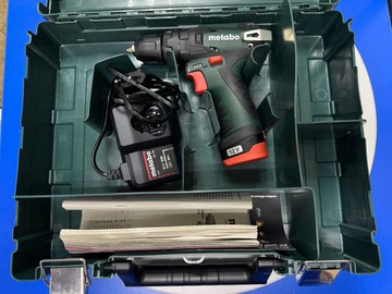 Б/в Шурупокрут Metabo powermaxx sb 01-201045698