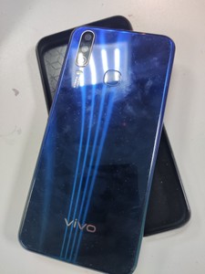 Б/в Мобільний телефон Vivo y15 1901 4/64gb 01-201063803