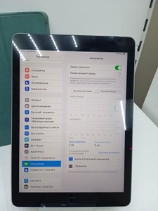 Б/у Планшет Apple ipad 6 gen 2018 128gb wi-fi + lte 01-201106859