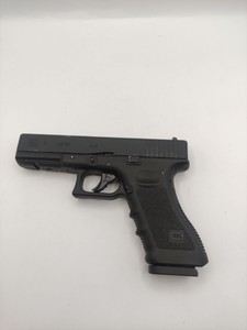 Б/в Пневматичний пістолет Umarex glock 17 01-201108442