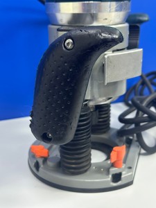 Б/в Фрезер Bosch gmf 1400 ce 01-201108762