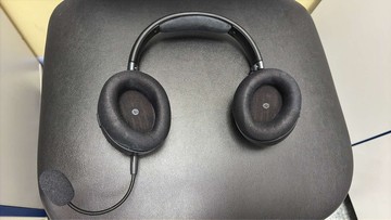 Б/в Навушники Audeze mobius 01-201120729