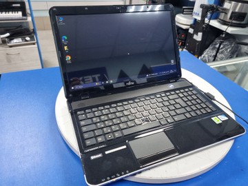 Б/в Ноутбук Fujitsu 15/core i5 2540m ddr3/8gb ddr3/hdd 320 gb/ssd 120 gb/*інтегрована 01-201131881