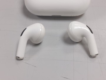 Б/в Навушники Apple airpods pro 2nd generation magsafe 01-201163809