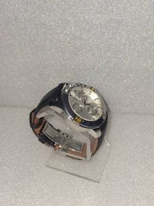 01-200417759: Valentino 875