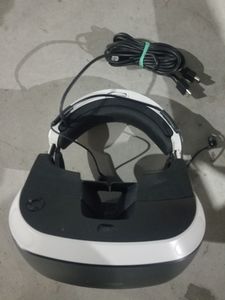 01-200557113: Sony cuh-zvr2 playstation vr + camera + move