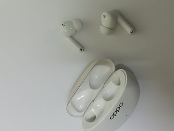 01-200629106: Oppo enco air3 pro