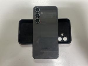 01-200636708: Samsung galaxy s24 fe 8/256gb