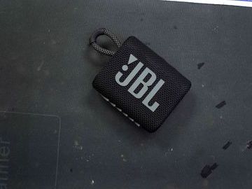 01-200756940: Jbl go 3