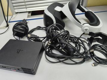 01-200770140: Sony cuh-zvr1 playstation vr + camera + move