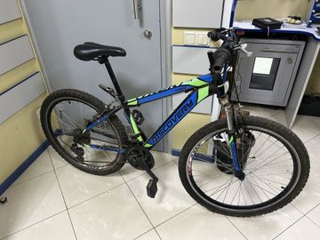 01-200783910: Discovery trek 26"