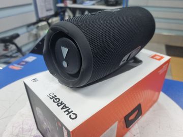 01-200784882: Jbl charge 5