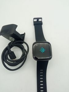 01-200788774: Fitbit versa 2