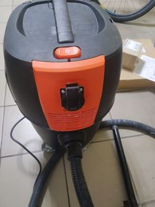 Б/в Пилосос Dnipro-M vcw-30sa 01-200808607