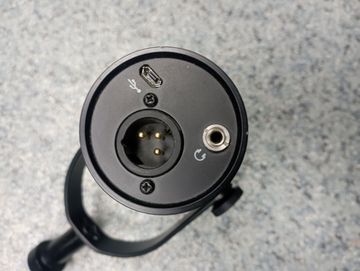 Б/в Мікрофон Shure mv7 01-200814275