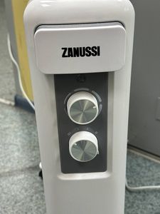 Б/в Обігрівач Zanussi zoh/cs-11w 01-200821523