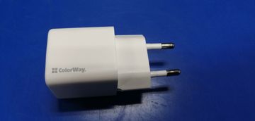Б/у Сетевое зарядное устройство Colorway gan mini fast charging 01-200828460